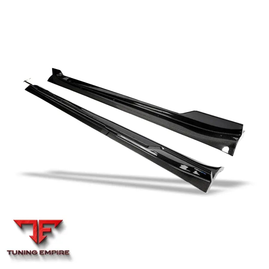 TESLA MODEL Y CARBON FIBER SIDE SKIRTS