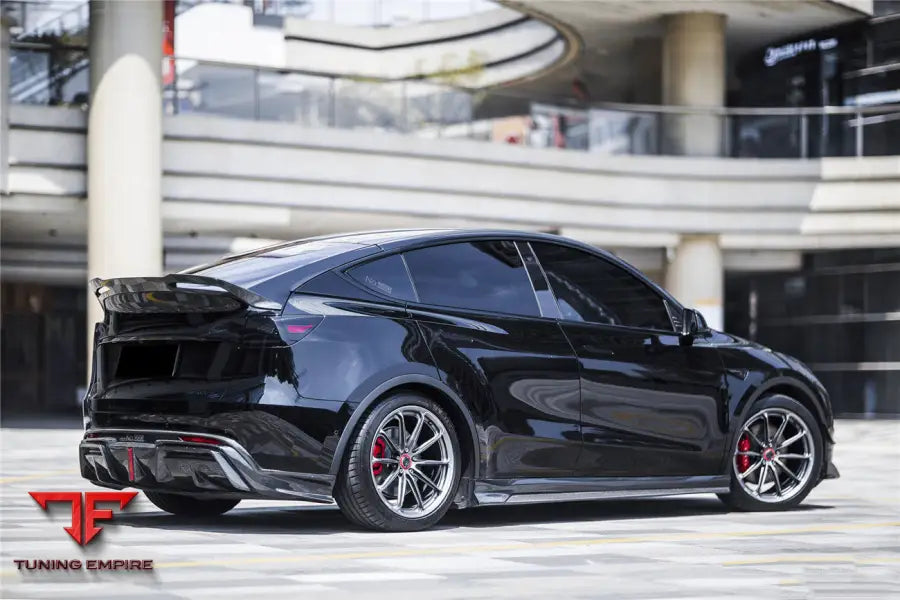 TESLA MODEL Y / IMP PERFORMANCE CARBON FIBER TRUNK SPOILER BSD