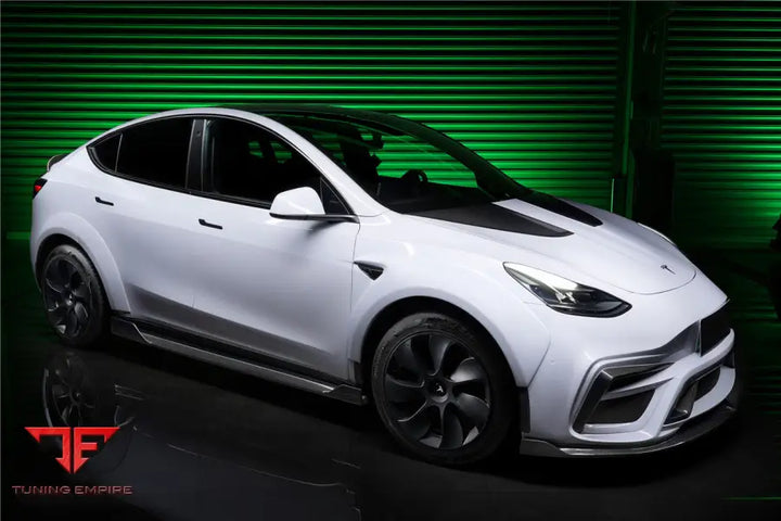 TESLA MODEL Y / IMPII PERFORMANCE CARBON FIBER SIDE SKIRTS BSD
