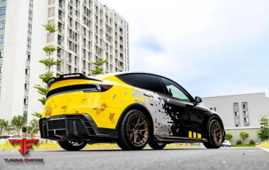 TESLA MODEL Y JUNIPER CARBON FIBER PARTS 2026Y