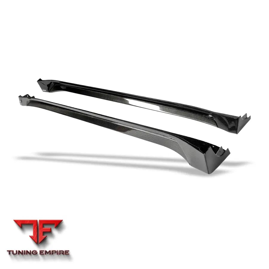 TESLA MODEL Y JUNIPER CARBON FIBER SIDE SKIRTS