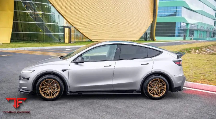 TESLA MODEL Y JUNIPER V5 BODY KIT 2026Y