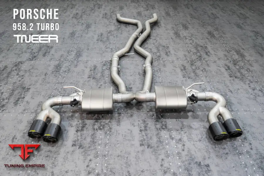 TNEER 958.2 Cayenne Turbo tailpipes