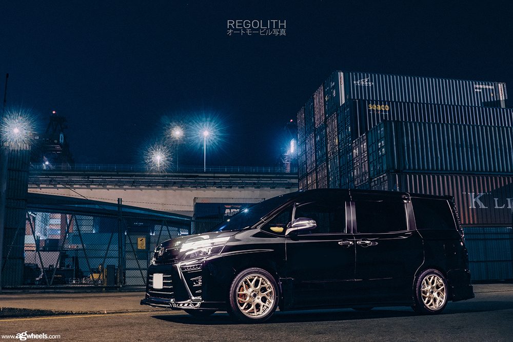 TOYOTA VOXY on custom forged wheels