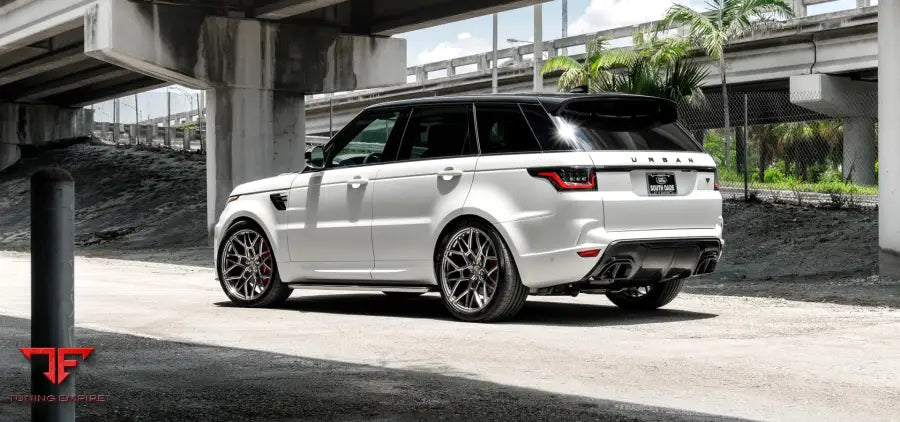 Urban Automotive Range Rover Sport body kit