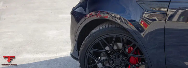 URBAN LAND ROVER DISCOVERY 5