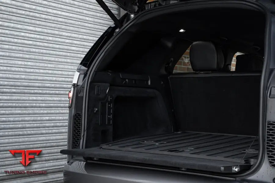 URBAN LAND ROVER DISCOVERY