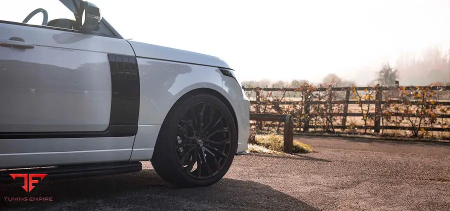 URBAN RANGE ROVER VOGUE 2018 + 