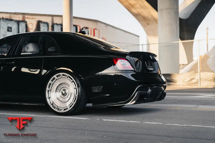 URBAN ROLLS-ROYCE GHOST