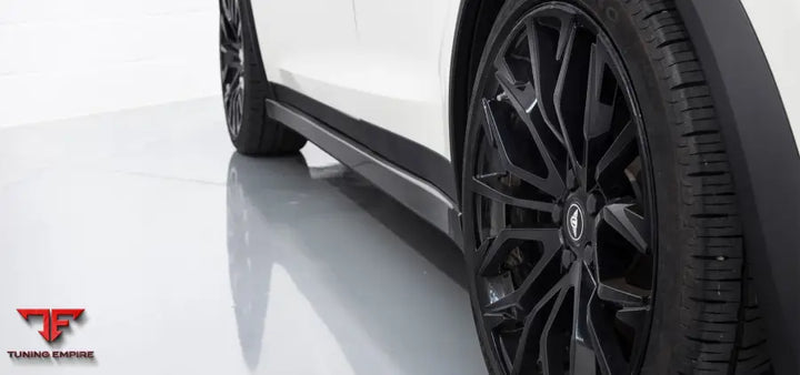 URBAN TESLA MODEL X