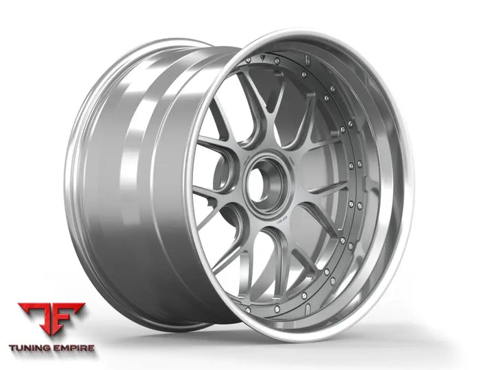 Velos VSS 07 three-piece classic bulge forged wheel, angle view
