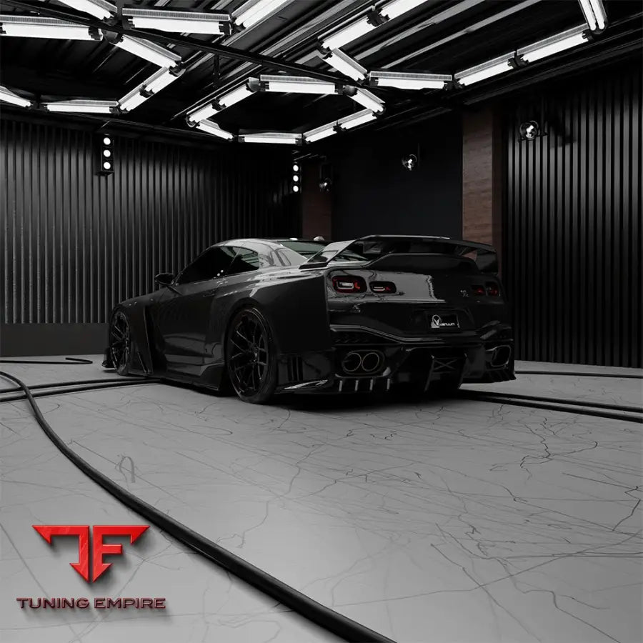 VENUUM NISSAN GTR