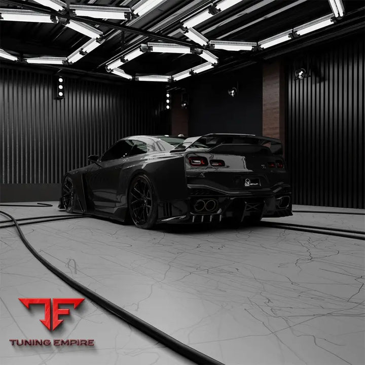 VENUUM NISSAN GTR