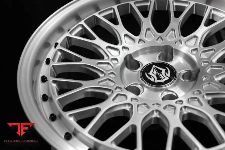 VIP Modular FF 110 wheel face detail