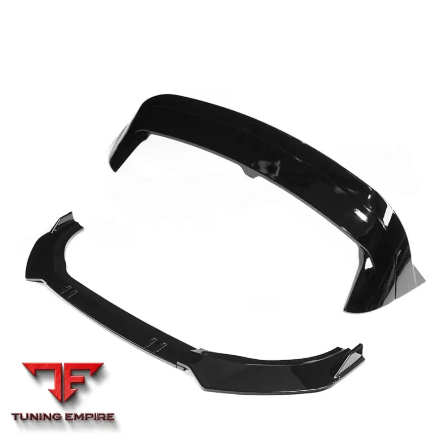 VW Golf MK8 carbon splitter