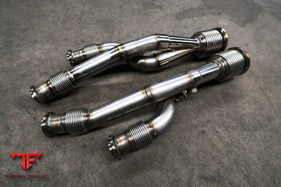 VOODOO DESIGN LAMBORGHINI AVENTADOR CAT BYPASS PIPES (LP700 / 720 / S / SV)