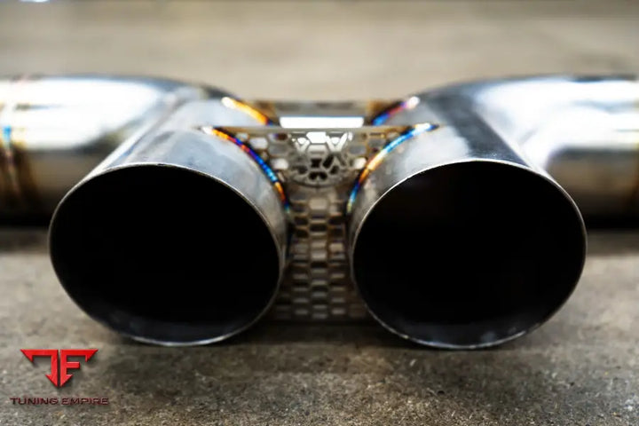 VOODOO DESIGN PORSCHE 991 GT3 CENTER MUFFLER BYPASS