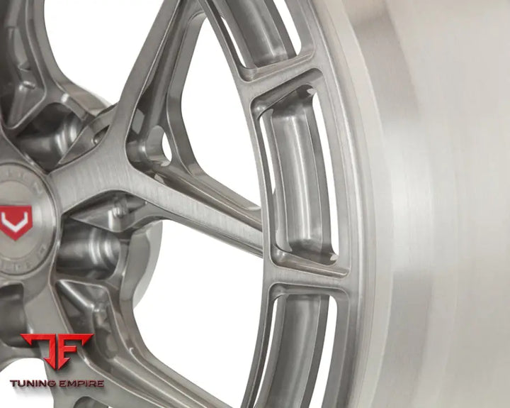 VOSSEN LC3-01