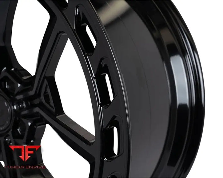 VOSSEN UV-X