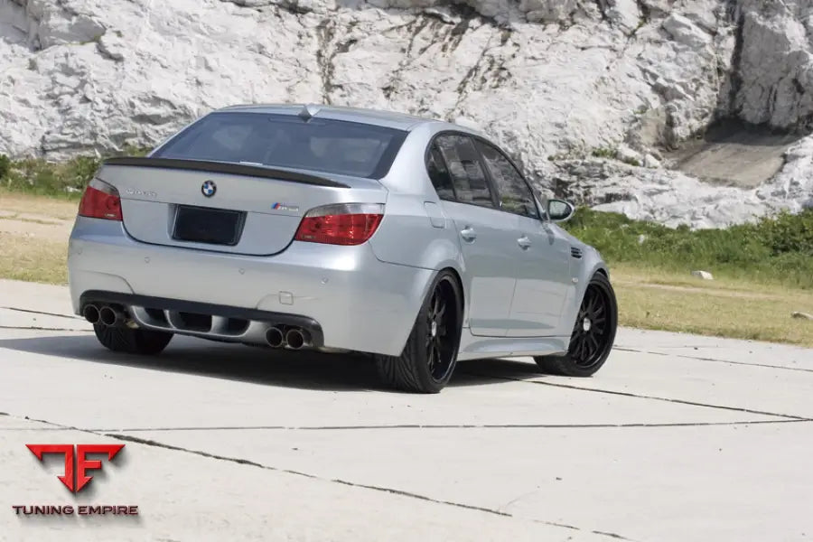 WALD BMW M5 E60
