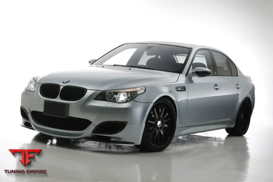 WALD BMW M5 E60