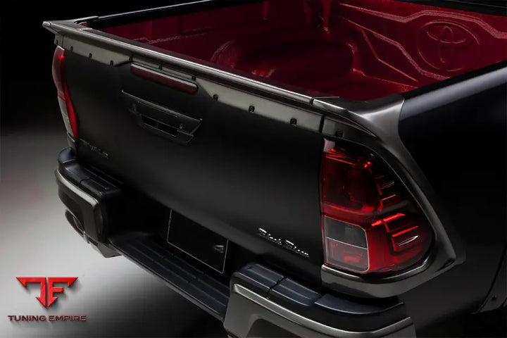 WALD TOYOTA HILUX 2020