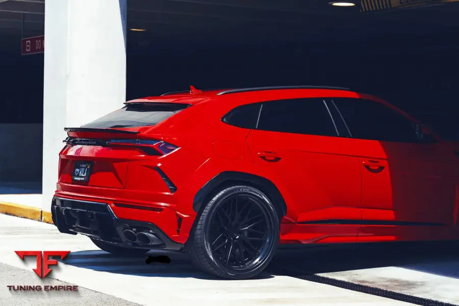 WIDEBODY LAMBORGHINI URUS FORGED WHEELS