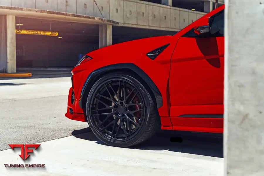 WIDEBODY LAMBORGHINI URUS FORGED WHEELS