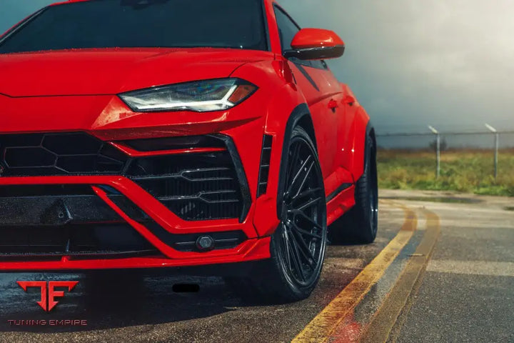 WIDEBODY LAMBORGHINI URUS FORGED WHEELS